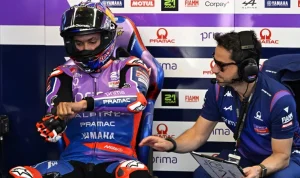 Toprak Razgatlioglu dan Crew Chief Alberto Giribuola