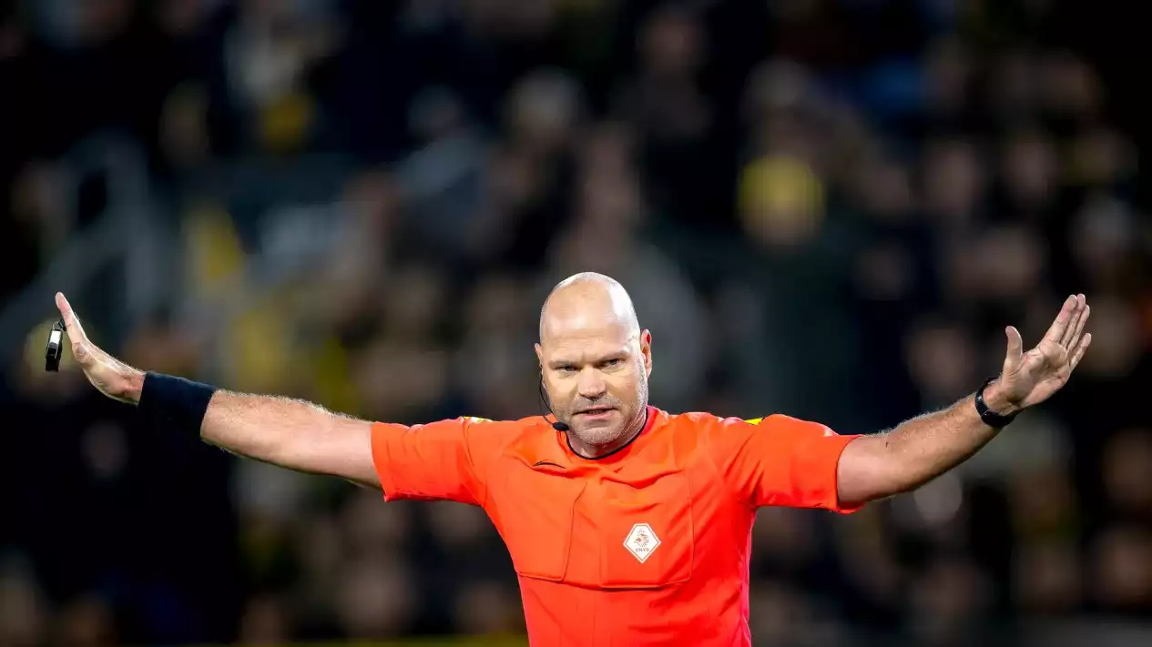 Gagal ke Piala Dunia 2026 karena Tuduhan Pelecehan, Wasit FIFA asal Belanda Ini Ditemukan Meninggal Dunia