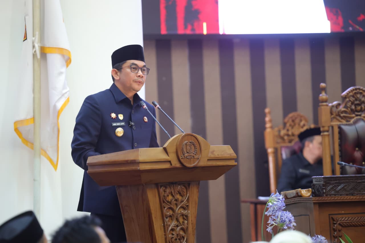 Bupati Andi Rudi Latif Sampaikan KUA-PPAS 2027, Tekankan Hasilnya Harus Bermanfaat untuk Masyarakat