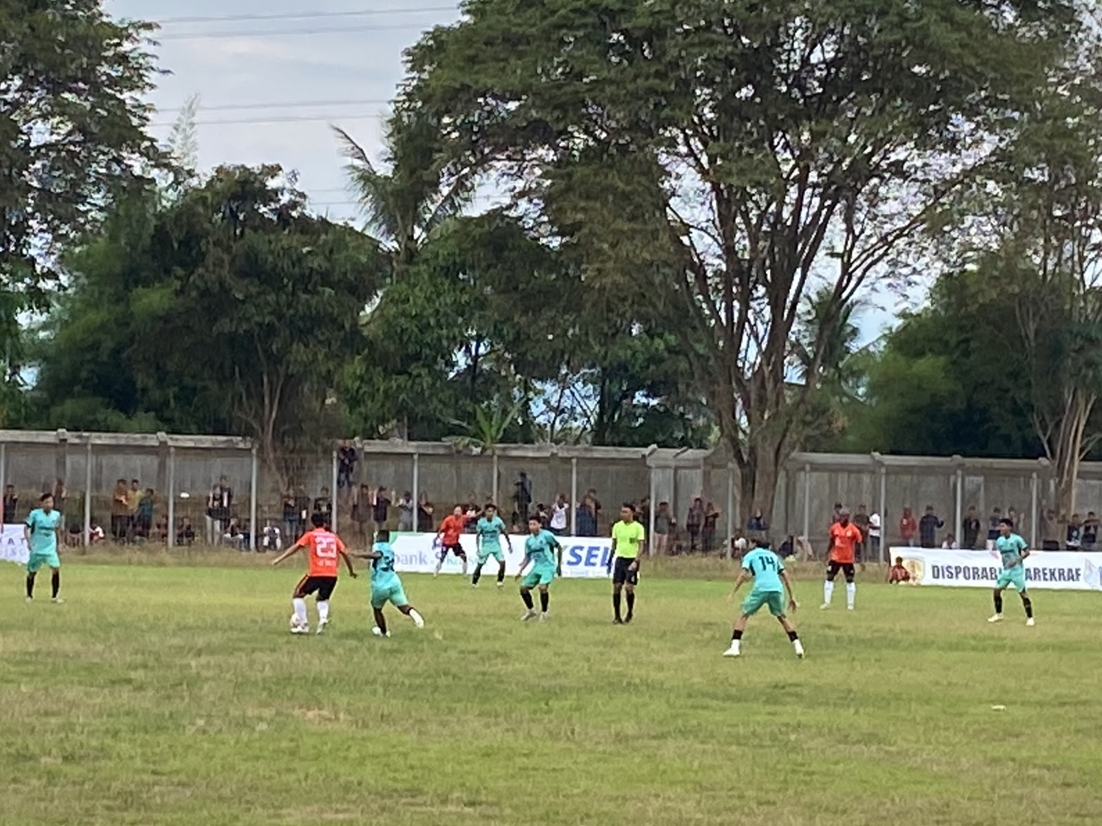 Sama-sama Menang Adu Penalti, Panjalu United dan Bhaskara X Arvhuz Melaju ke Final Bupati HST Cup 2026