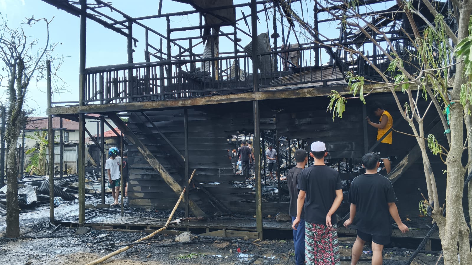 Saksi Mata Ceritakan Detik-detik Api Mulai Membesar Saat Kebakaran Asrama Ponpes Darussalam di Kabupaten Banjar