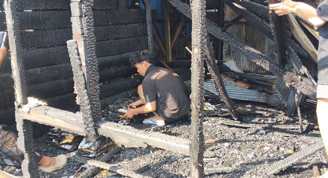Kebakaran Asrama Darussalam Kabuparen Banjar, Santri Asal Rantau Hanya Sempat Selamatkan HP dan Baju