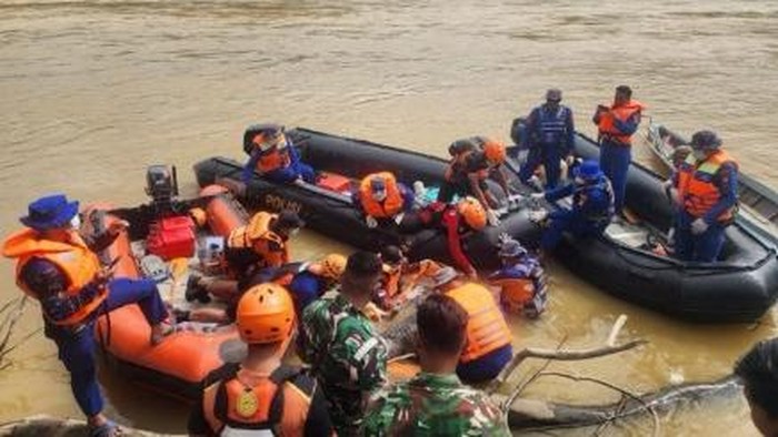 Tiga Polisi Gugur di Tepian Sungai Katingan, Tragedi Desa Tumbang Kalemei yang Tak Boleh Terulang