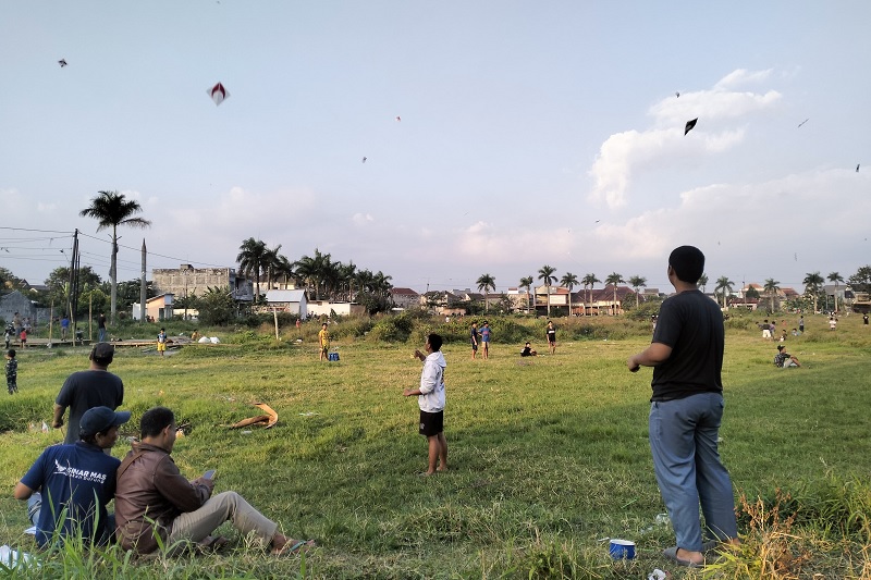 main layangan