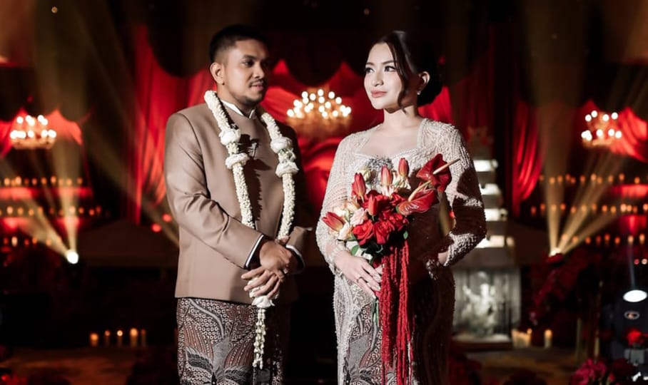 Reaksi Nathalie Holscher Disentil Ustaz Syam di Resepsi, Eks Istri Sule Singgung Saweran DJ