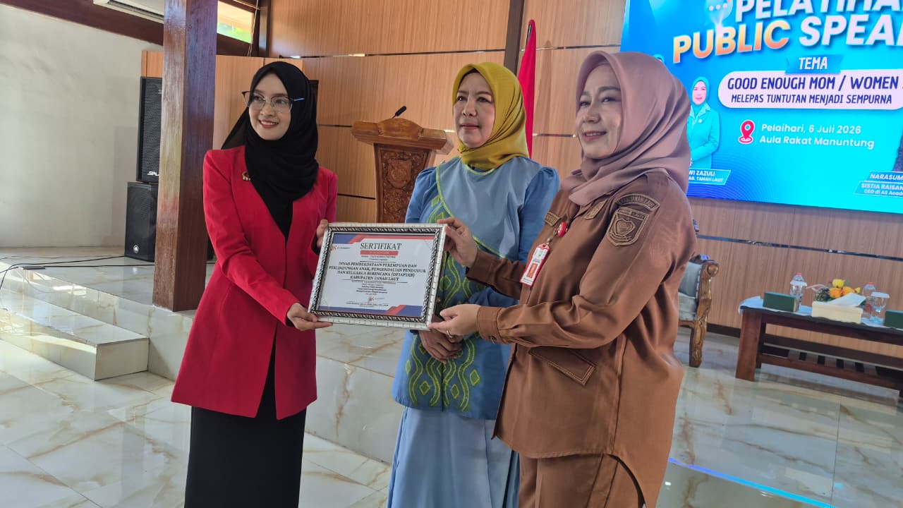 pembukaan pelatihan public speaking GOW Tanah Laut-01